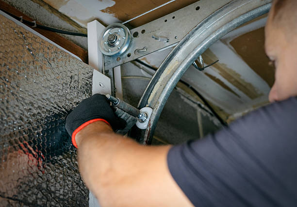 Affordable Garage Door Off Track Repair solutions in New Hempstead, NY
